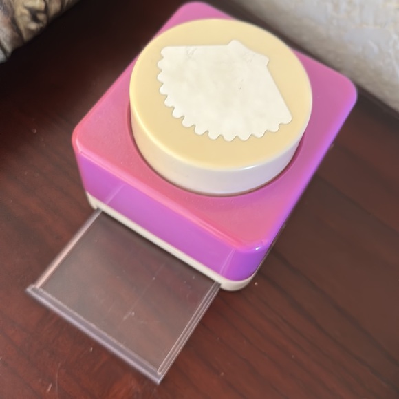 Set of 4 crafting punches - Picture 3 of 7